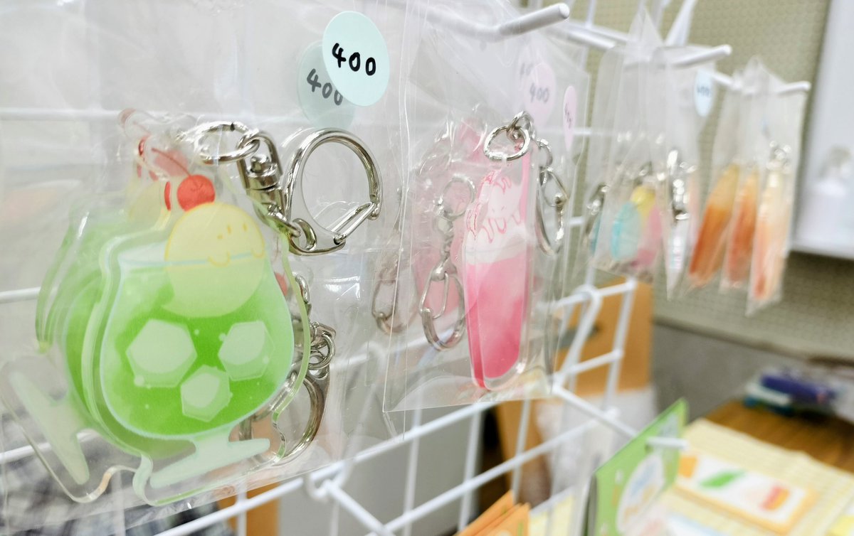 obake_kitchen's tweet photo. 東美祭2日目ありがとうございました！
2日間、本当に思っていた以上の方に手に取っていただいてとっても嬉しかったです✨
楽しかった〜！！👻

#東美祭 #tobifes https://t.co/KhJ3sMIthg