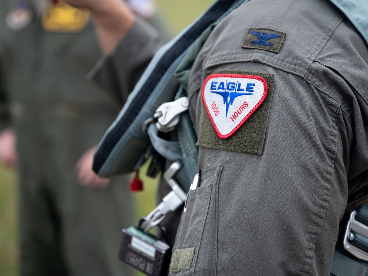 Col. Jason “Vasco” Camilletti, 48th Fighter Wing commander, gives a thumbs up at RAF  Lakenheath,  Sept. 1, 2021. During this sortie Camilletti achieved his 1,000th flying hour, he recieves the patch from Lt. Col. Todd 'Budha' Pearsons,  493rd Fighter Squadron, #F15