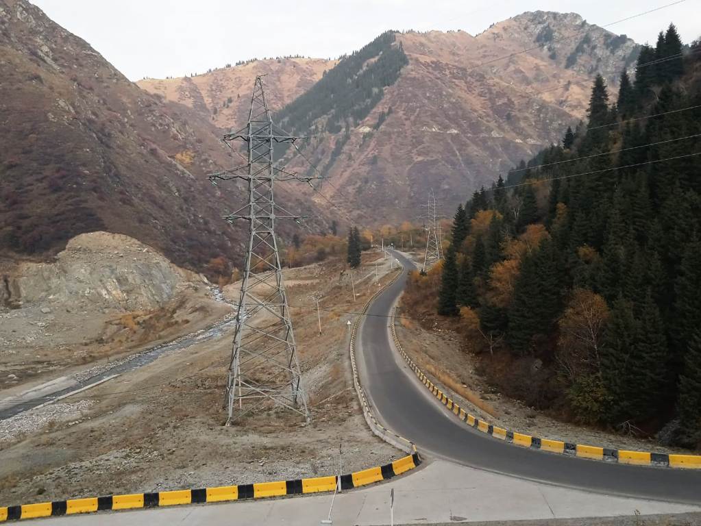 zov_moroz's tweet image. Там, на неведомых дорожках ... #Аюсай