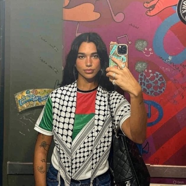 Ünlü şarkıcı Dua Lipa:

“Filistin davasına verdiğim destek nedeniyle tepki almayı göze alıyorum. 

Taciz edilmem, kara listeye alınmam ya da iş fırsatlarının elimden alınması umurumda değil.

Çünkü bu dava benden daha büyük.”