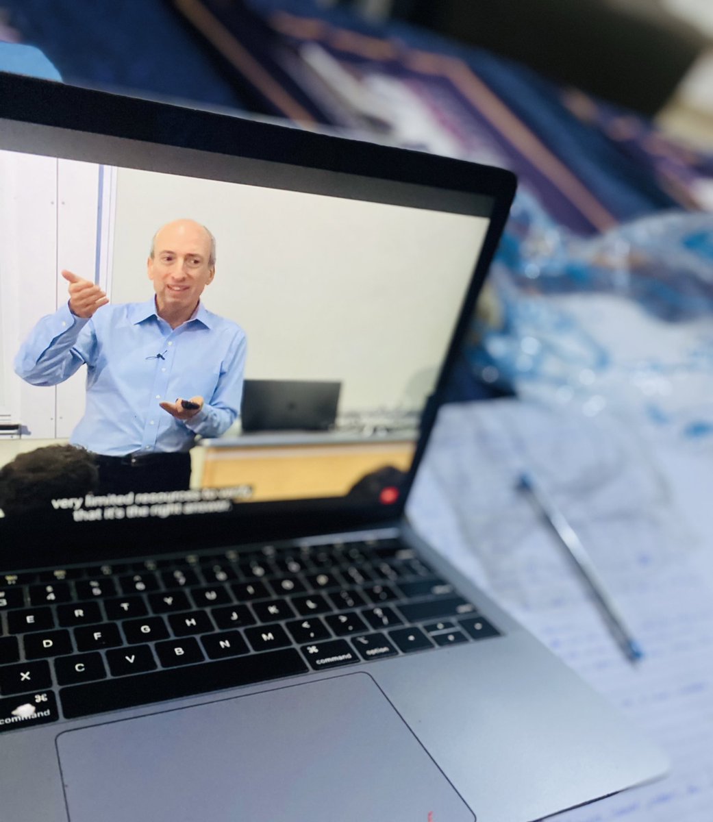 0xdevayo's tweet image. Day 5 of learning about history of money and core Technology of blockchain 

I travelled home(my parents house) so I had to learn and code in bed

This lesson is about Consensus network(Proof of work and prof of stake)

I promise y’all, nothing will stop me🤌