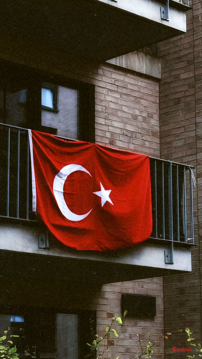 turuksoz's tweet image. &quot;Sana benim gözümle bakmayanın...&quot;