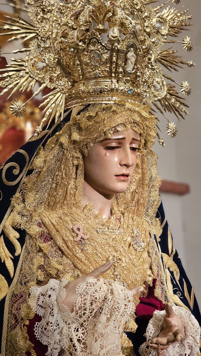 Hoy, Día Internacional contra el Cáncer de Mama, la Hermandad reafirma su compromiso con todas las personas que afrontan esta enfermedad con fe y esperanza. Desde hace años mantenemos una estrecha vinculación con la Asociación Española contra el Cáncer [<a href="/ContraCancerMA/">Asociación Española Contra el Cáncer en Málaga</a>].