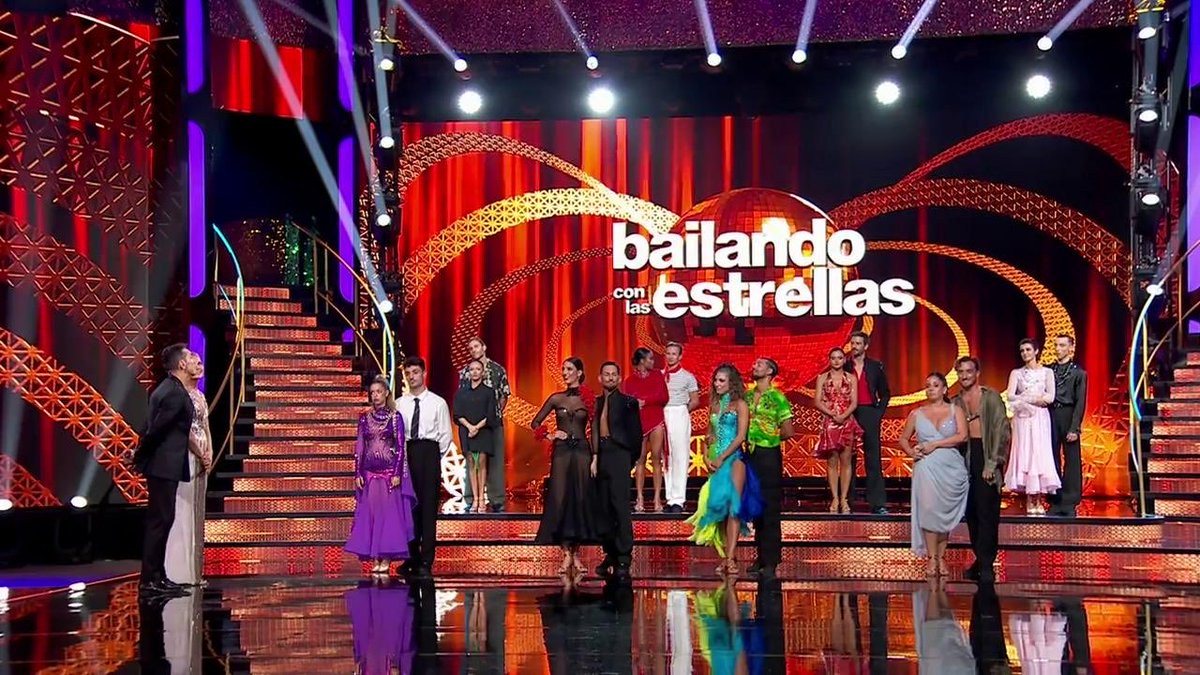 💃 'Bailando con las Estrellas', un sábado más, LÍDER de la noche en <a href="/telecincoes/">Telecinco</a> con un 13,4% y 997.000, su segundo mejor dato en espectadores

💃 LÍDER en casi todos los targets, ARRASA en jóvenes de 13-24 años con un 17,1%

💃 A +3,6 puntos de la segunda opción