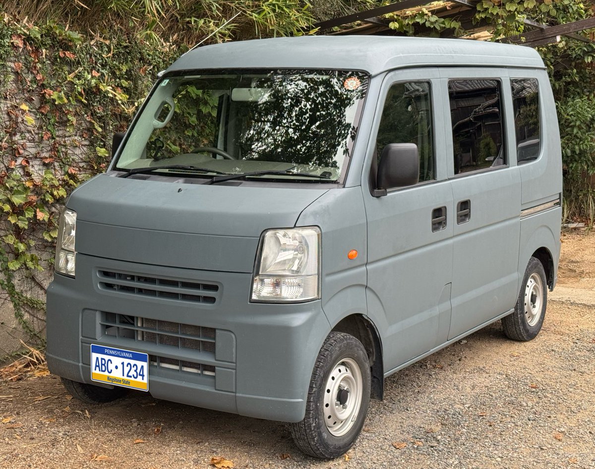 車のローラー塗装が概ね終了
細かいところのタッチアップはまだ沢山あるけど…
自分で塗って更に愛着が湧いてきた