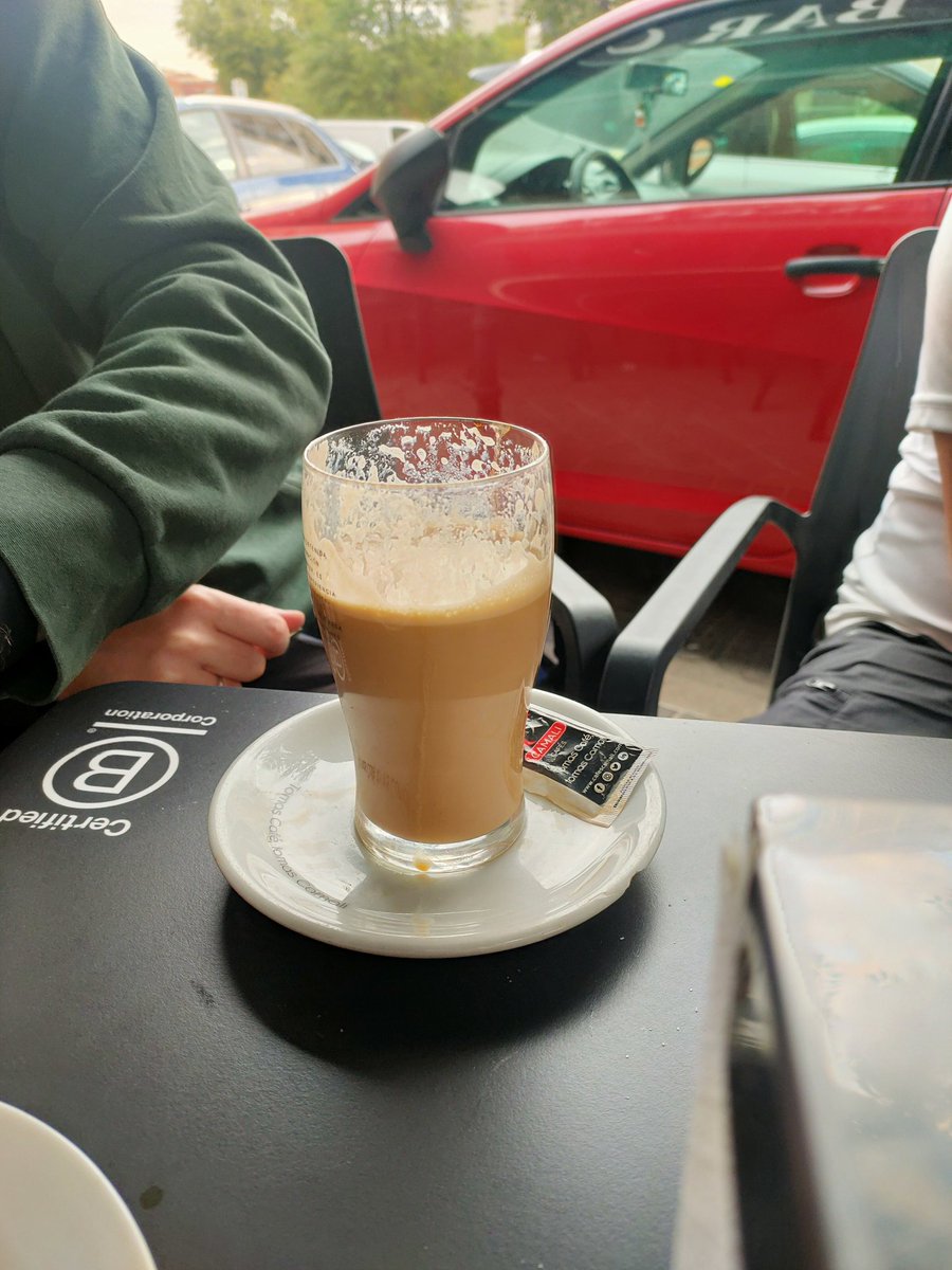 DDFM (@ddfm2_0) on Twitter photo Good morning! <a href="/VillaverdeScott/">Villaverde Scott</a> is delighted with his half pint of cafe con leche! Sofia is back after a 4 year hiatus! Saskia feeling the vibes! Good morning! <a href="/VillaverdeScott/">Villaverde Scott</a> is delighted with his half pint of cafe con leche! Sofia is back after a 4 year hiatus! Saskia feeling the vibes!