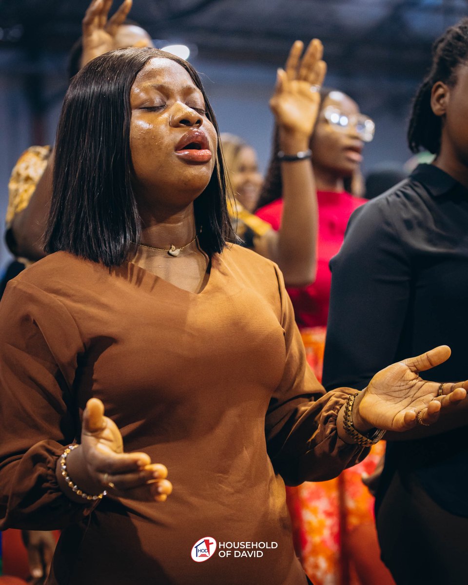 HODChurchNG's tweet image. There’s indeed no higher calling. 🙌🏽

We are always in awe of the presence of God and ever ready to lift holy hands as Pastor Desola Ademuwagun leads us in worship. 

#HouseholdofDavid #ThingsOfTheSpirit #FirstService