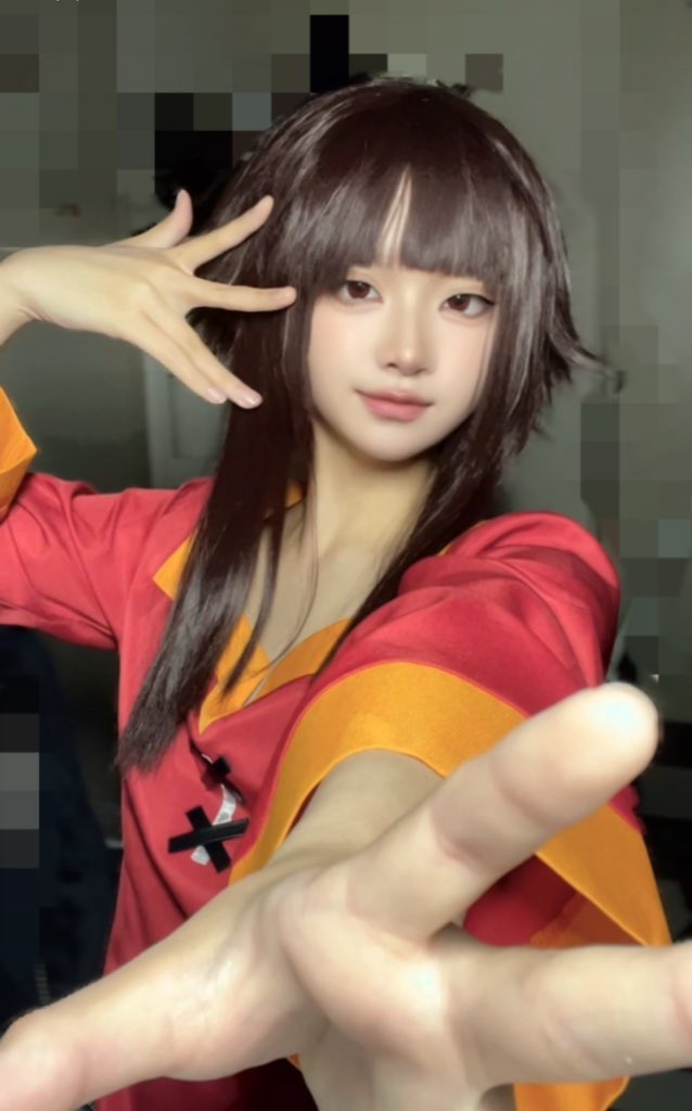 moto__cos's tweet image. このすばcos／めぐみん
(　･´ω･｀)ﾄﾞﾔ✧