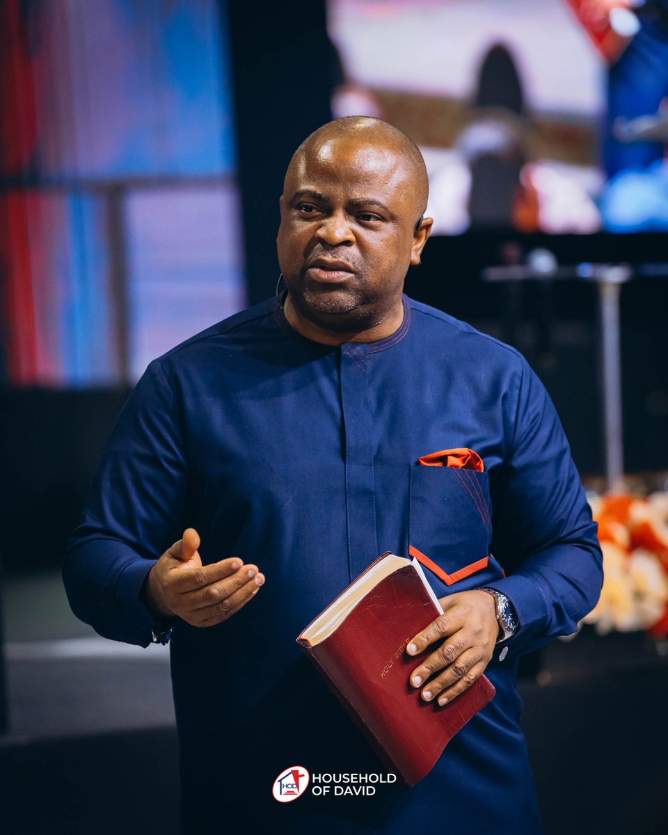 HODChurchNG's tweet image. “When Jesus speaks a truth, we must accept ourselves in the truth.”

“If Christianity doesn&apos;t affect how you talk, you&apos;re yet to fully start” 

-- Pastor Sola Osunmakinde 

#HouseholdofDavid #ThingsOfTheSpirit #FirstService