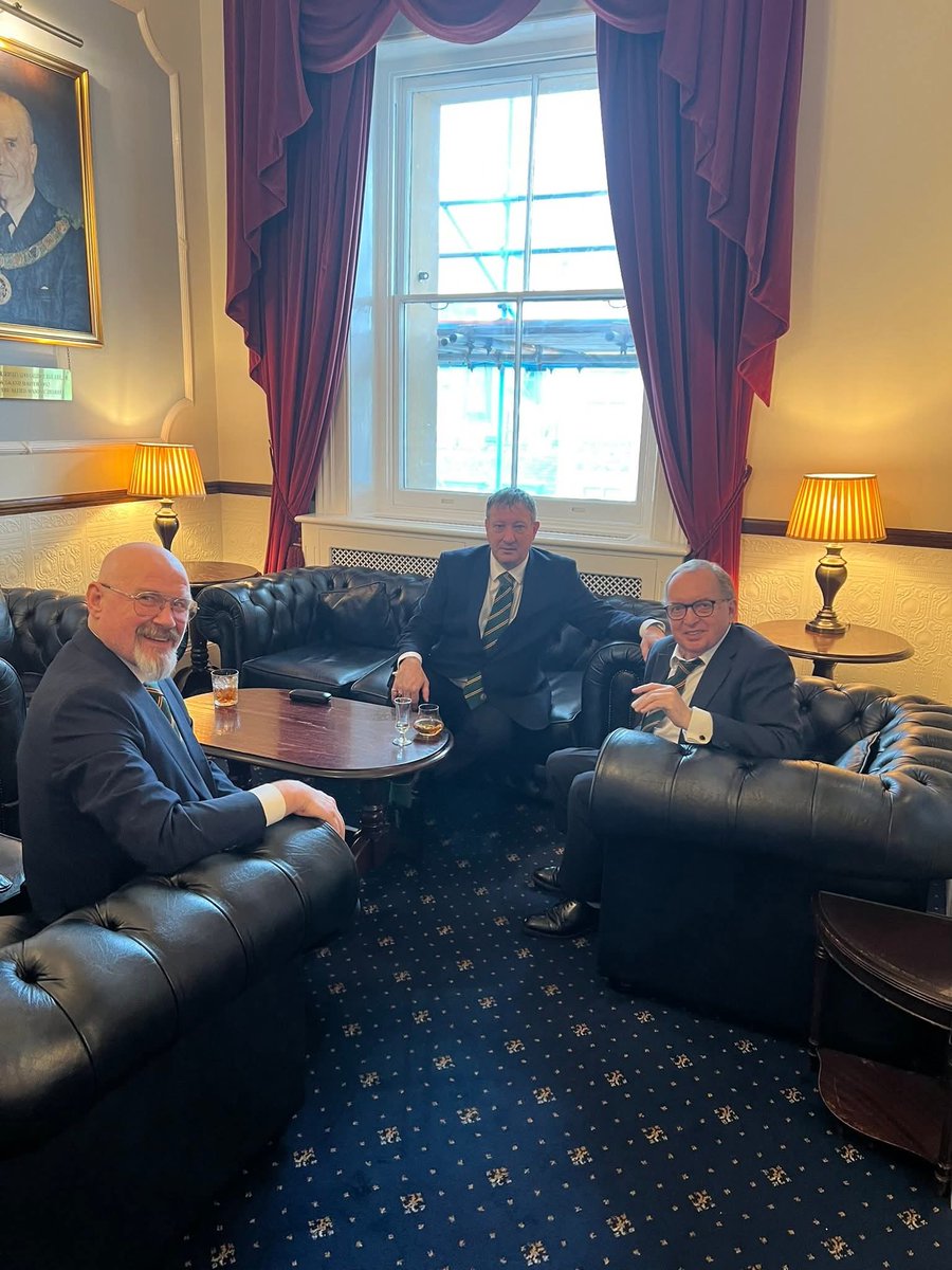 AMD London tweet media