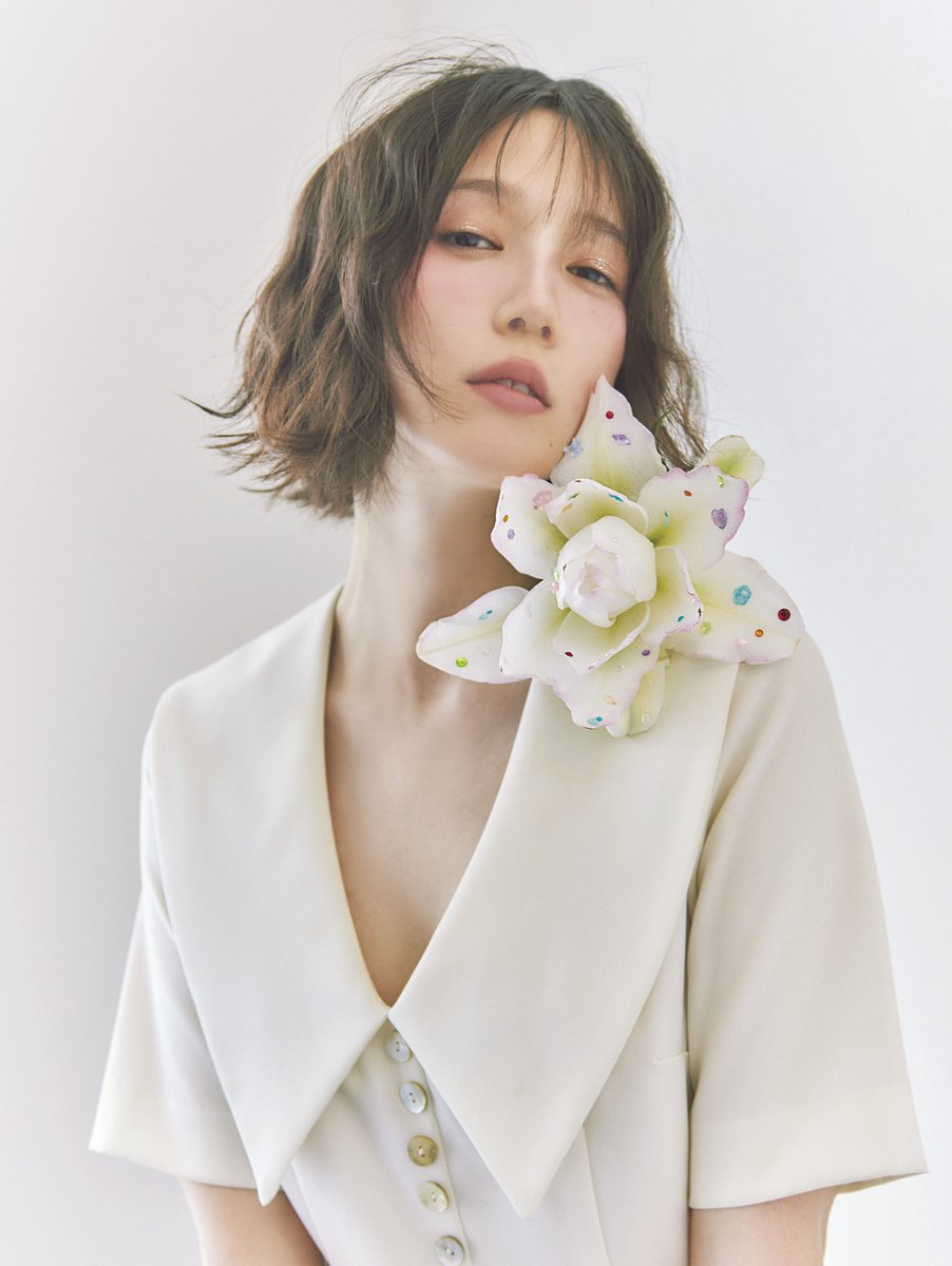 本田翼さん着用アクネ　ピンクオーバーデニムジャケット 本田翼】 トップス デニムジャケット / @acnestudios ¥57,200