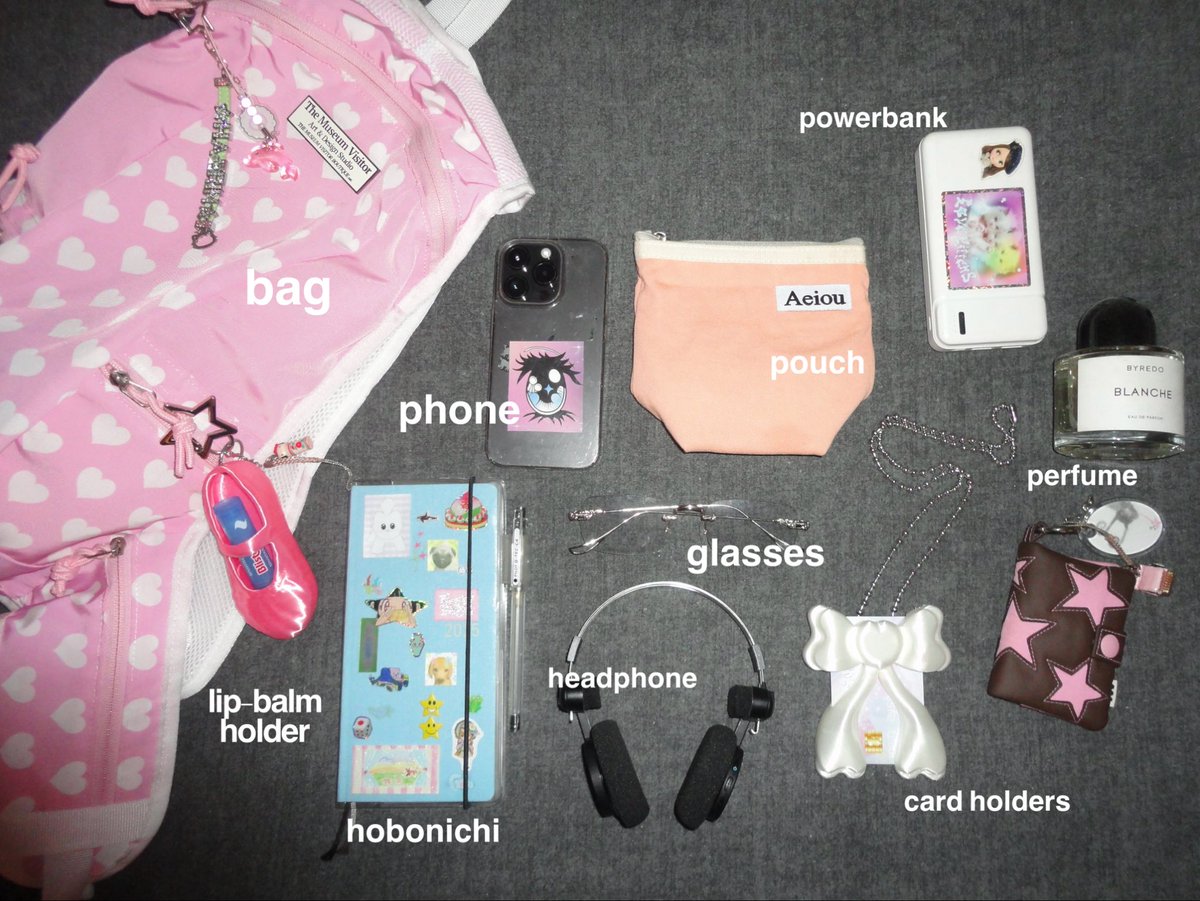 🐛 whats in my bag…