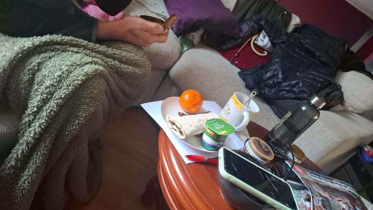 Cattis Ledius (@cattisledius) on Twitter photo Dagens frulle, byggdamm o soffhĂ€ng. Trevlig söndag Kamrater đ Dagens frulle, byggdamm o soffhĂ€ng. Trevlig söndag Kamrater đ