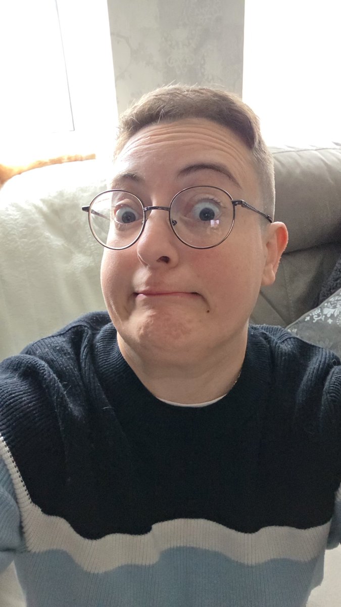 EarperAngel's tweet image. 33 today. #birthday