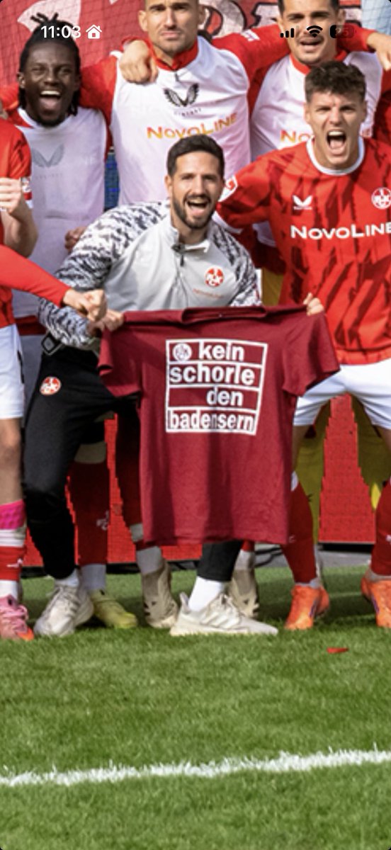 Bullubu's tweet photo. T-Shirt eine 10/10 😄 #Betze https://t.co/Ldx2WUd8Ew