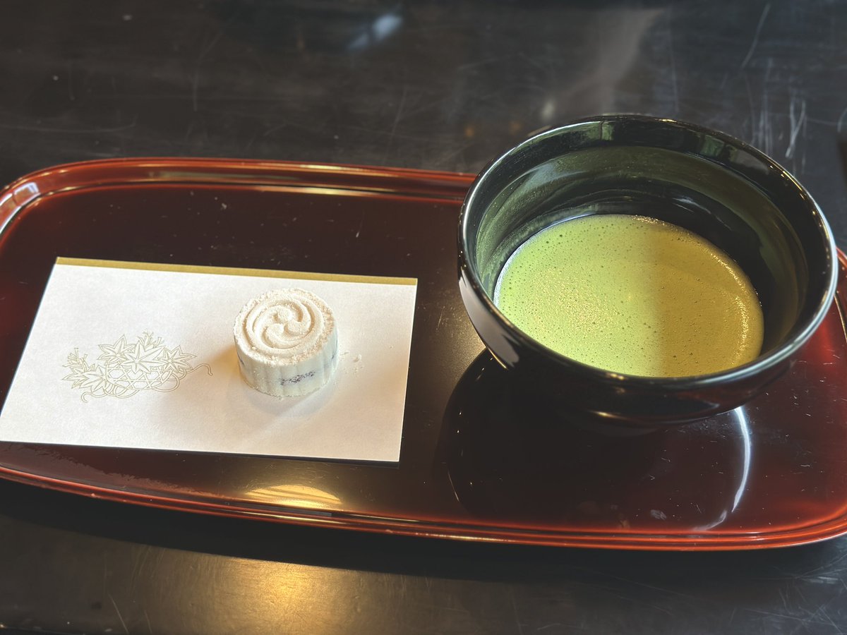 美味しく頂戴した🍵
ひとときの俗世バイバイSunday