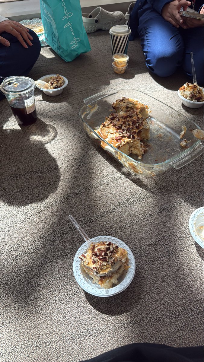 يمي يمييي لذيذذذ أجمل منظرر❣️