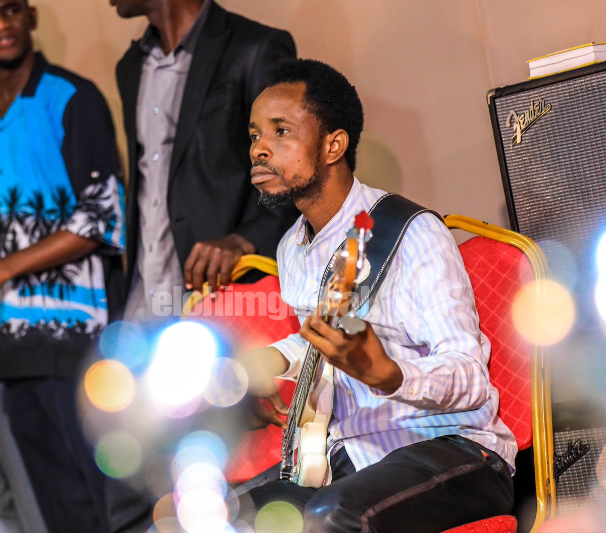wmdministries's tweet photo. "You carry me when some carry their gods. You feed me, Lord, when some feed their gods. You fought for me when some fight for their gods. Jesus, You no dey use me play oh!" 

Some have gods made of steel and wood but we have the Living God Almighty on our side. God with us is the majority.