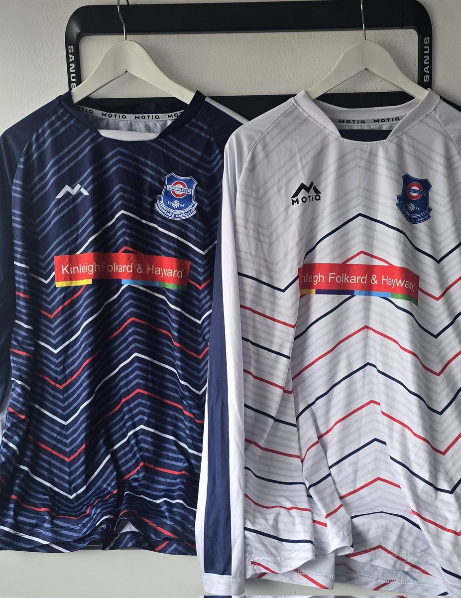 CaptainTurk1982's tweet photo. Last seasons Piccadilly Home &amp; Away  shirt for sale £10 only. DM or comment for details. https://t.co/oI9fjxQ0B2
