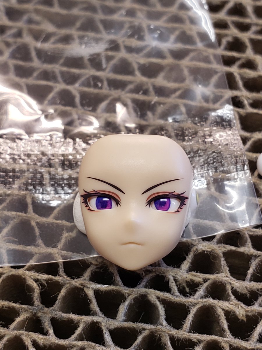 dokuo315's tweet image. ヴァリアント発売記念企画の第２弾、今日中に発表します！