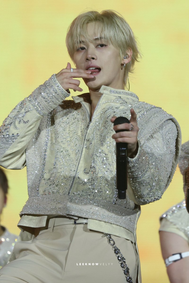 leeknowvelyy's tweet image. 251019 #리노 #leeknow