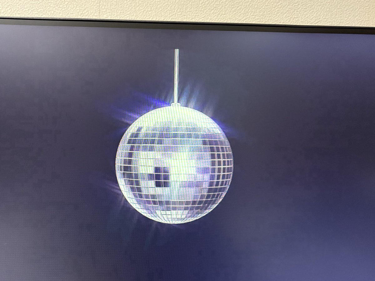 昼はテレビでパ・リーグのCS見て、夜は空気階段のライブの配信見てる。

家から出なくても有意義すぎる1日