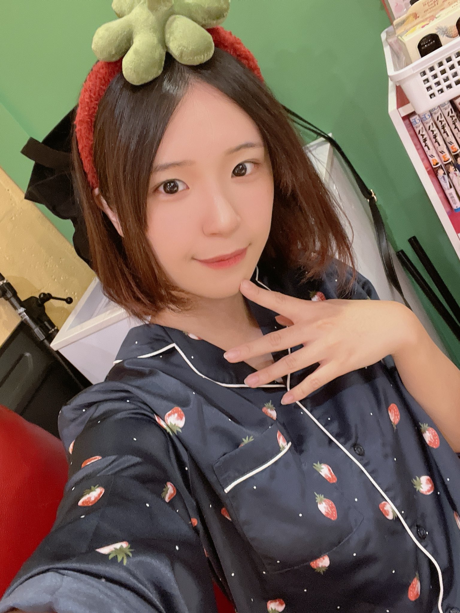 オンエア 椿 コロこっと 楽天市場】【選べる現品発送】椿（ツバキ）黄鳳（キホウ）4.5号