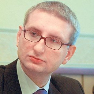 S l a v e n t y tweet media