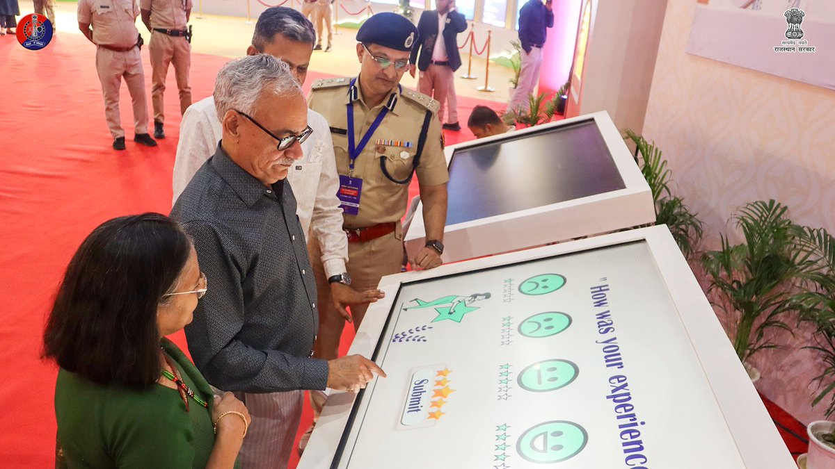 PoliceRajasthan's tweet photo. नए आपराधिक कानूनों को जनता तक पहुंचाने की मुहिम में अग्रणी बनी राजस्थान पुलिस
#NCLJaipur #RajasthanPolice #NyayKaNayaRoop #LegalAwareness #JECC
#NCLJaipur
#NCLExhibitionJpr2025
#RajasthanPolice
#BNSS
#BNS
#BSA
#भारतीय_न्याय_संहिता
#नवीन_आपराधिक_कानून
#NewCriminalLaw2023 https://t.co/FkSBqJFSfU
