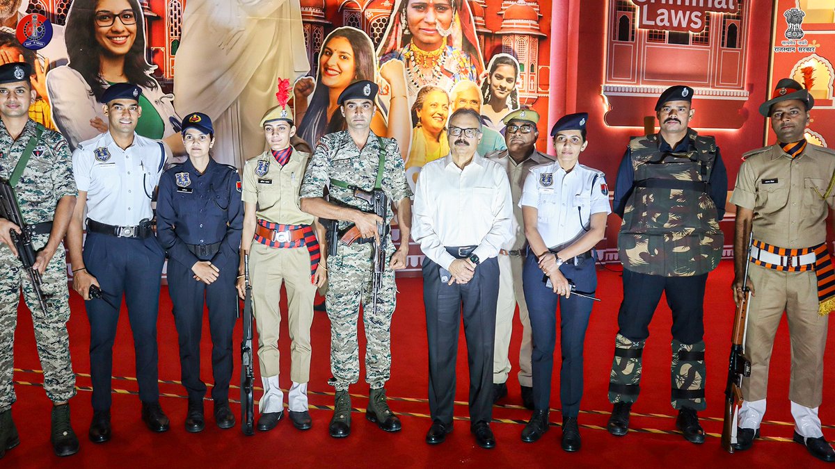 PoliceRajasthan's tweet photo. नए आपराधिक कानूनों को जनता तक पहुंचाने की मुहिम में अग्रणी बनी राजस्थान पुलिस
#NCLJaipur #RajasthanPolice #NyayKaNayaRoop #LegalAwareness #JECC
#NCLJaipur
#NCLExhibitionJpr2025
#RajasthanPolice
#BNSS
#BNS
#BSA
#भारतीय_न्याय_संहिता
#नवीन_आपराधिक_कानून
#NewCriminalLaw2023 https://t.co/FkSBqJFSfU