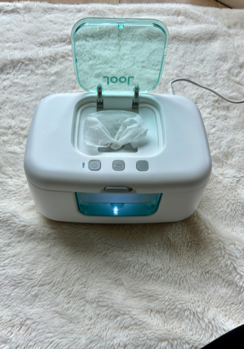 BubblyMoments's tweet image. Late-night diaper changes? No problem! 💡
Keep wipes warm &amp;amp; ready with this Baby Wipe Warmer with LED Nightlight 👶✨

🛒 amzlink.to/az0srXD0qy6f0

#BabyEssentials #ParentHacks #AmazonFinds