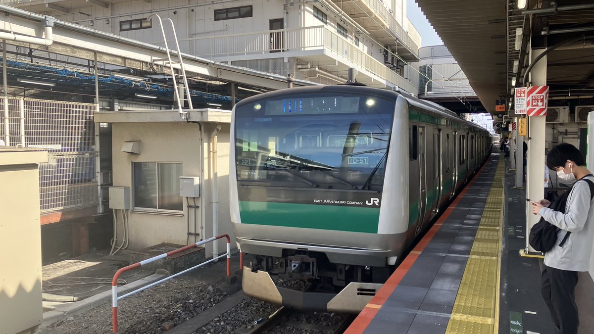 #幕切れ大会
 #いいねした鉄道ファン全員フォローする 
 #RTした鉄道ファン全員フォローする
