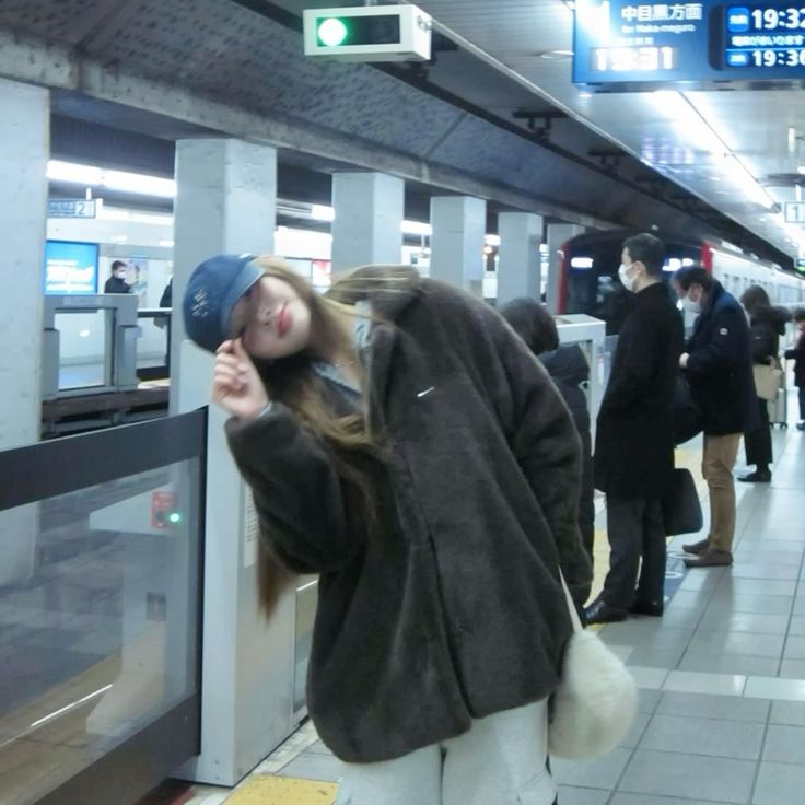 ivyxae's tweet image. [restarting] D1 🫧

Hi ! I’m abi and I’m looking for interactive #moots           

— ⸝⸝🇵🇭˚₊ minor
—˚₊﹕not new to #Stantwt / #kpoptwt 
—˚₊﹕She / Her Pronouns
—˚₊﹕ twice, svt, &amp;amp; katseye ults ! 
—˚₊. : any fandoms are welcome

♡ / ↻ to be moots and spread :3