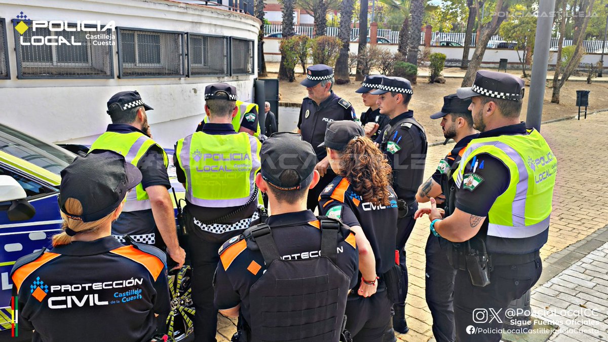 POLICIA LOCAL CASTILLEJA DE LA CUESTA (@policialocalcc) on Twitter photo 🔴Dispositivo Activo.
Mantenemos reunión previa organizativa junto con <a href="/ProteCivilcc/">Protección Civil Castilleja de la Cuesta</a> de cara al dispositivo especial de la marcha contra el cancer de mama con motivo del #DiaMundialdelCancerdeMama
#TuLuchaEsMiLucha
#SumateAlRosa
#PoliciaCastilleja 🔴Dispositivo Activo.
Mantenemos reunión previa organizativa junto con <a href="/ProteCivilcc/">Protección Civil Castilleja de la Cuesta</a> de cara al dispositivo especial de la marcha contra el cancer de mama con motivo del #DiaMundialdelCancerdeMama
#TuLuchaEsMiLucha
#SumateAlRosa
#PoliciaCastilleja