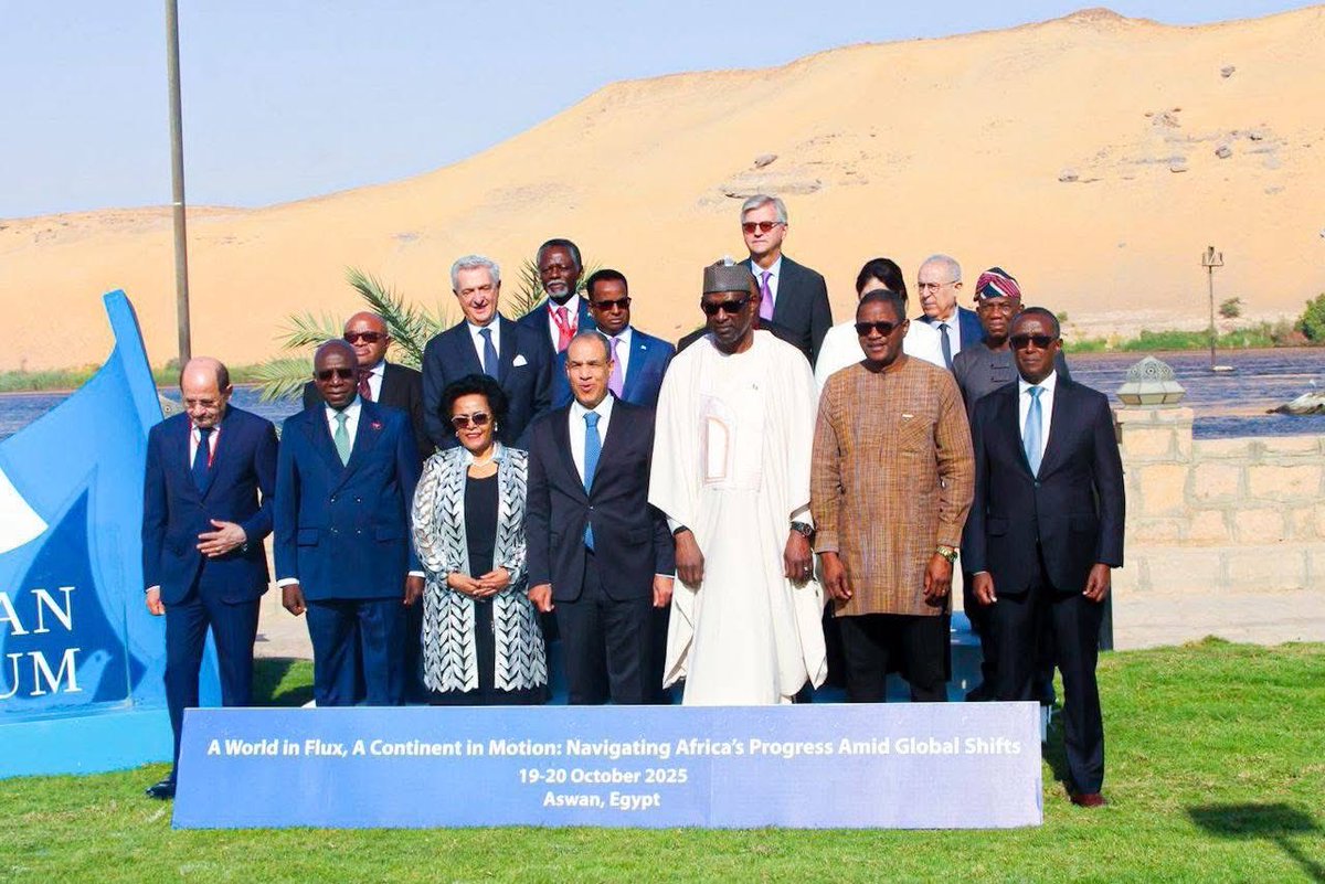 Je prends part, les 19 et 20 octobre 2025 à Assouan en Égypte, à la cinquième édition du Forum d’Assouan pour la paix et le développement durables, dont la cérémonie d’ouverture a lieu ce dimanche 19 octobre, sous la présidence de Son Excellence Dr. Badr Abdelatty, Ministre des