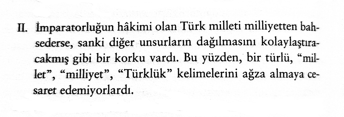 turkificator's tweet photo. Hilmi Ziya Ülken 'Millet ve Tarih Şuuru' kitabında Türkçülüğün gecikmesine sebep olarak en önemli faktörler arasında bunu da sayar. Halbuki kendisine göre bu korku anlamsızdır çünkü imparatorluğun dağılmaması için de Türklerde kuvvetli bir milli şuura, Türkçülüğe gerek vardır. https://t.co/HZJXaaSnby