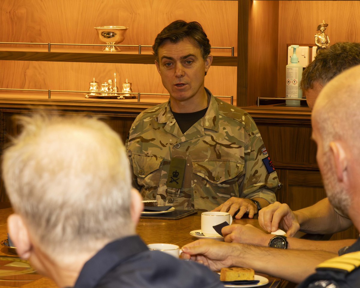 UK Carrier Strike Group tweet media