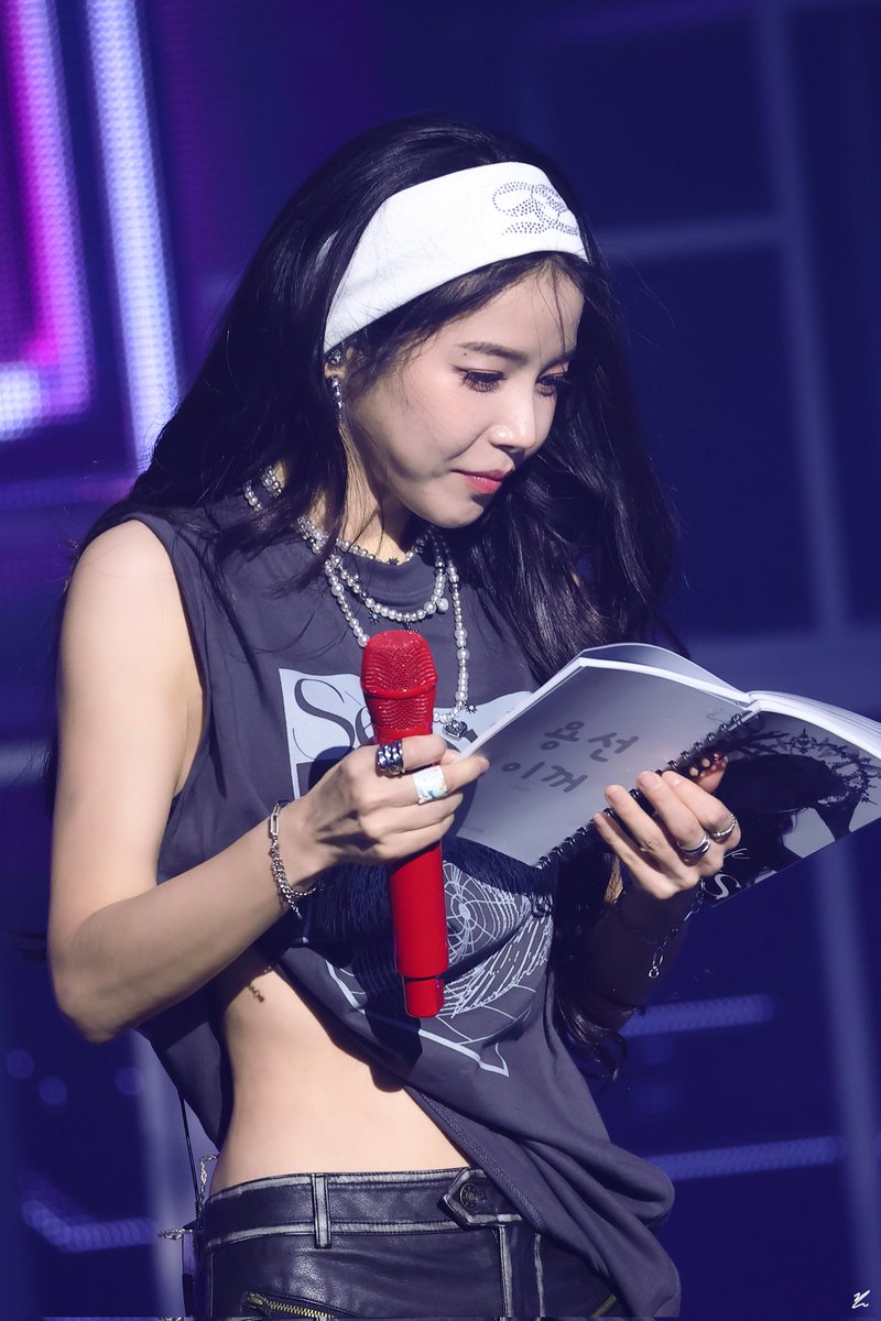 251011~12 솔라 3rd CONCERT Solaris (8)

#콘서트 #마마무 #MAMAMOO #솔라 #SOLAR