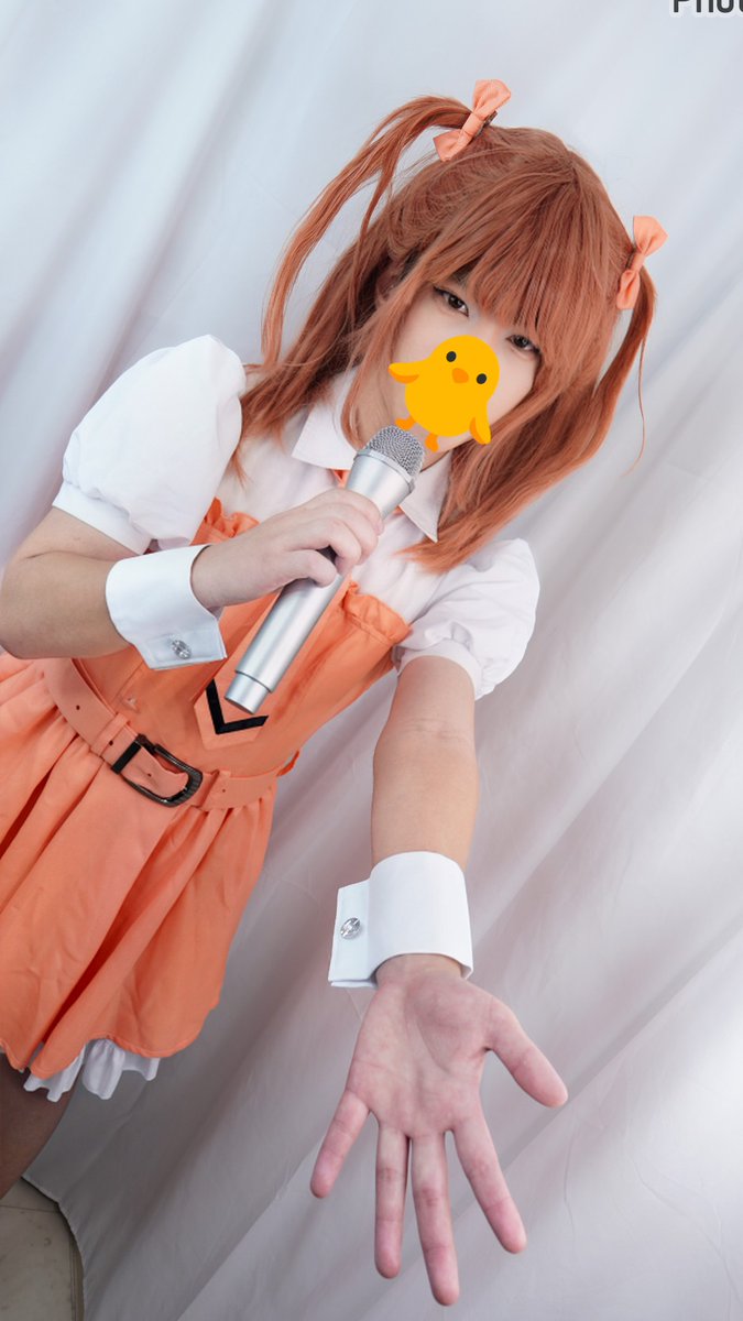 y_1x_one's tweet photo. コスプレ写真、いろいろ考えた末目元だけ出してみることにしました！
これだとかわいい女の子にギリ見えるかな！？
やっぱり隠したり加工しないと上げれないけど、
ポーズ指導もしてくださって、撮影はすごく楽しかったです！！
一重がコンプレックスの一つなんですが、二重マジックには感動です☺️ https://t.co/nRBkD1DDGu