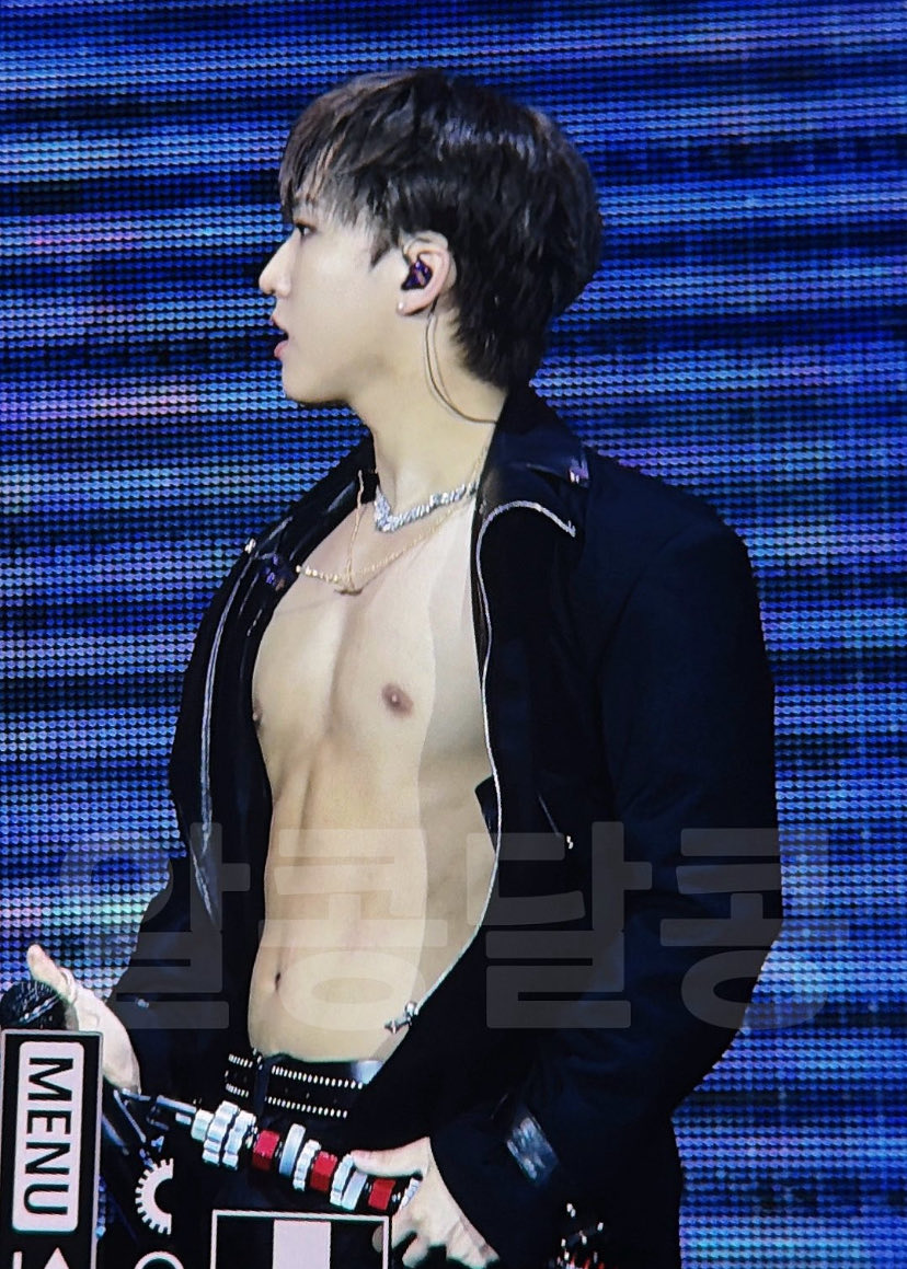 witch1vy's tweet image. LAWD I AM NOT YOUR STRONGEST SOLDIER