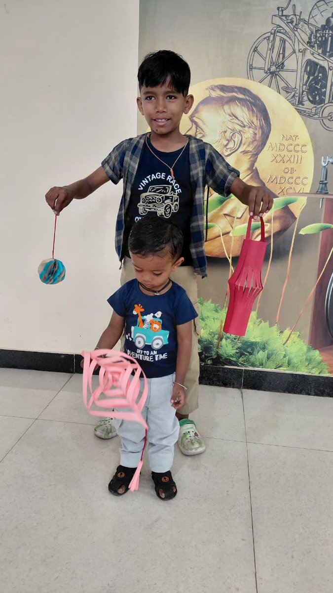 Don't miss out on the fun! 🎉
<a href="/RSCBhavnagar/">Regional Science Centre (RSC)Bhavanagar</a> is open this Monday for a special Diwali celebration. Come and enjoy the activities we've arranged just for you! It's the perfect way to spend the holiday.
All are warmly invited!