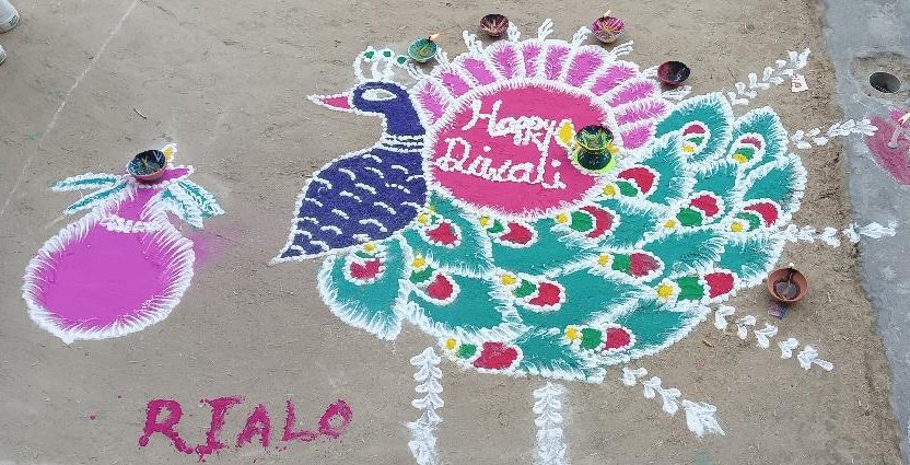 FFTT220's tweet photo. The colors, the light, and a nod to the future with RIALO—the L1 chain that brings the real world on-chain. May your life be as bright and colorful as this rangoli. Happy Deepavali! Rialo Family❤

#Rialo #art #RialoBlockchain https://t.co/ufJqYY7j6c