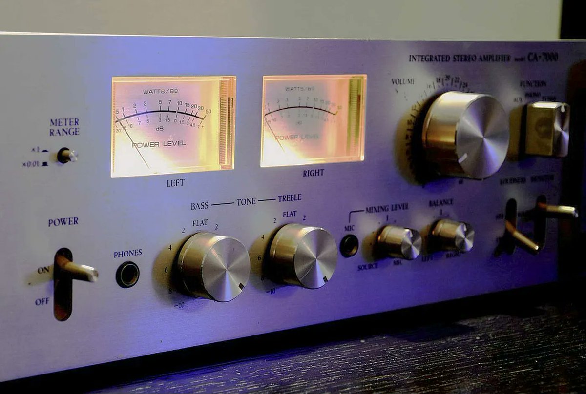 [1980] Analogue era: demystifying the sound of 1970s component stereos and hi-fi systems  medium.com/p/1980-analogu…  #Tech #Retr #Hifi #1970s #nostalgia