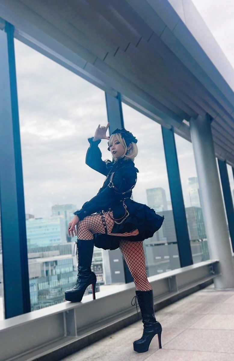 🕸

King of Ash City

🕸