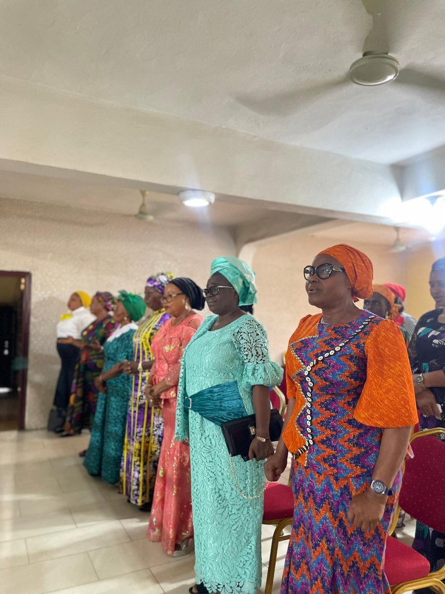 QIC_Oku's tweet photo. Call to worship by Elder Prof. Charles Obot 

"O give thanks unto the LORD; for he is good: For his mercy endureth for ever. 
O give thanks unto the God of gods: For his mercy endureth forever..." Psalms 136:1-9[KJV]

#qicoku #SundayService #ThyWordIsTruth https://t.co/fc7pPtpFWG