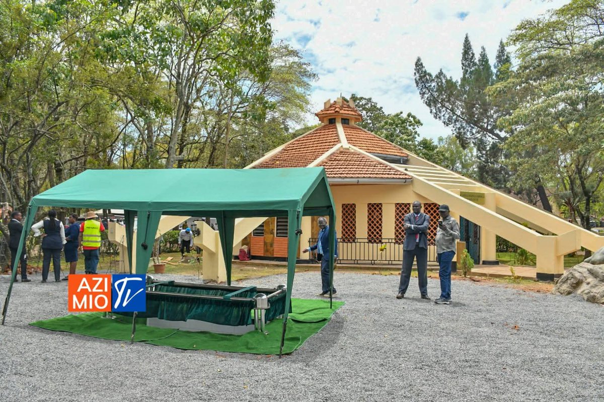 abuga_makori's tweet image. The final resting place for ODM leader Rt. Hon. Raila Odinga at Kang'o ka Jaramogi — Bondo.