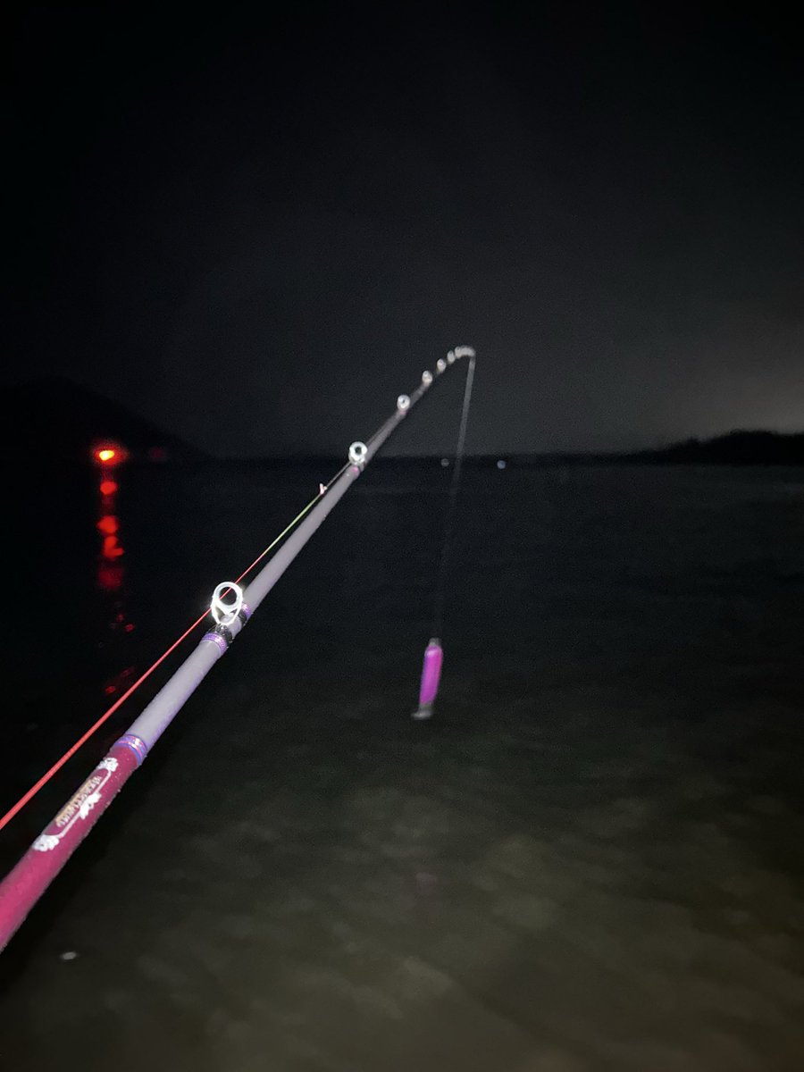 日曜の肝属だがあたししか浸かってる人いない…🥹