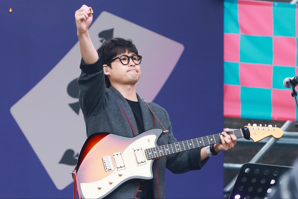 3mb3rs_'s tweet photo. 251018 GMF

#까치산 #김진호 https://t.co/wNgHWy5c4n
