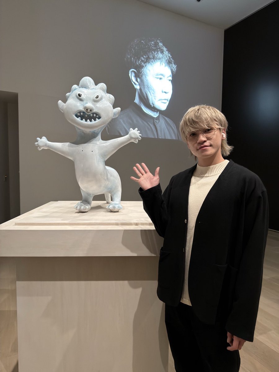 こんばんは！

浜田雅功さんの個展にお邪魔しました！