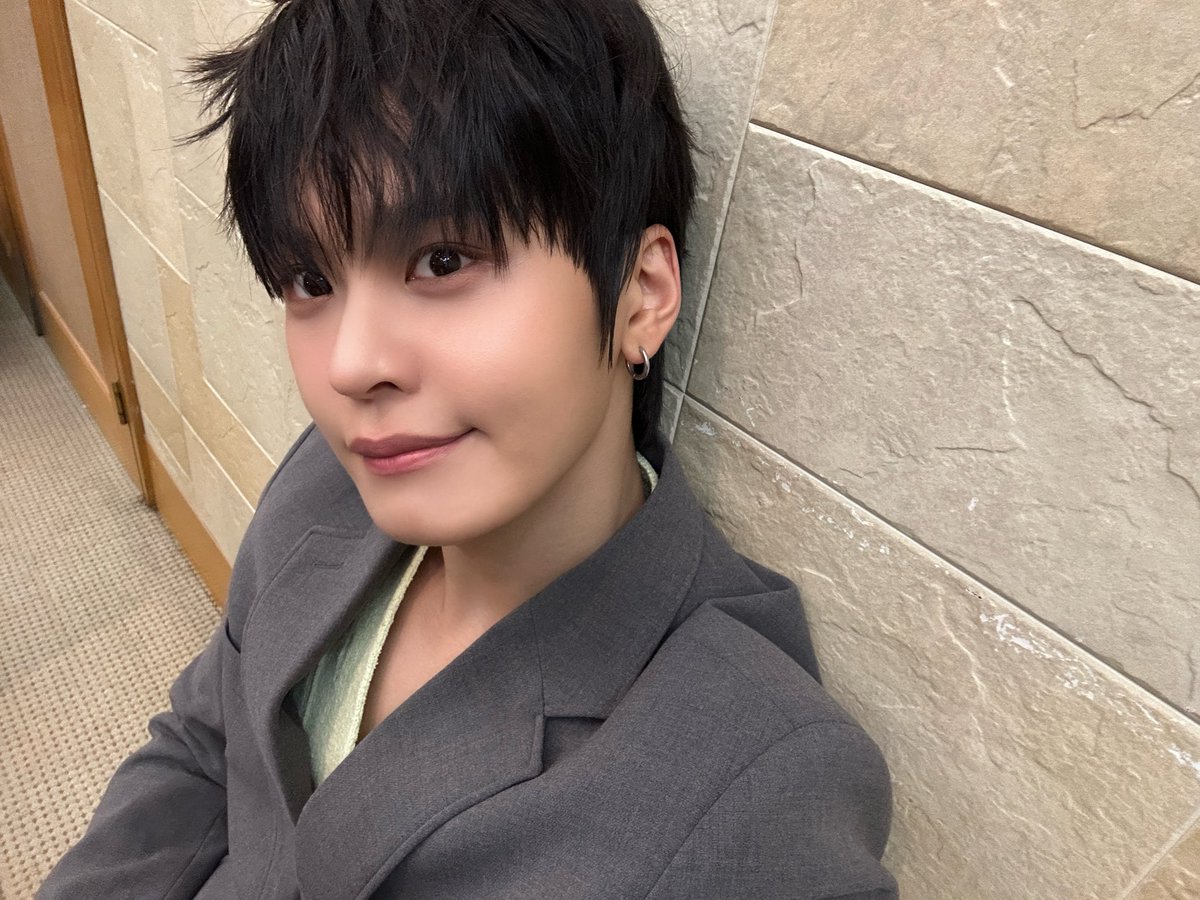 TPST_twt's tweet photo. [#태래] 버스킹 끝! 🔥
추우니까 옷 두껍게 입어!❤️🍀💪 https://t.co/S6ozwVBA1T